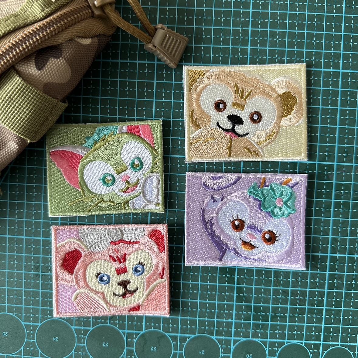 包邮刺绣卡通星黛露达菲雪莉玫趣味士气章魔术贴背包贴战术背心贴