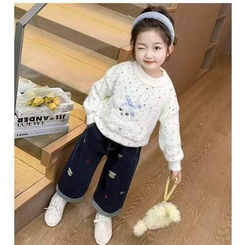 2026女童刺绣小熊牛仔阔腿裤百搭