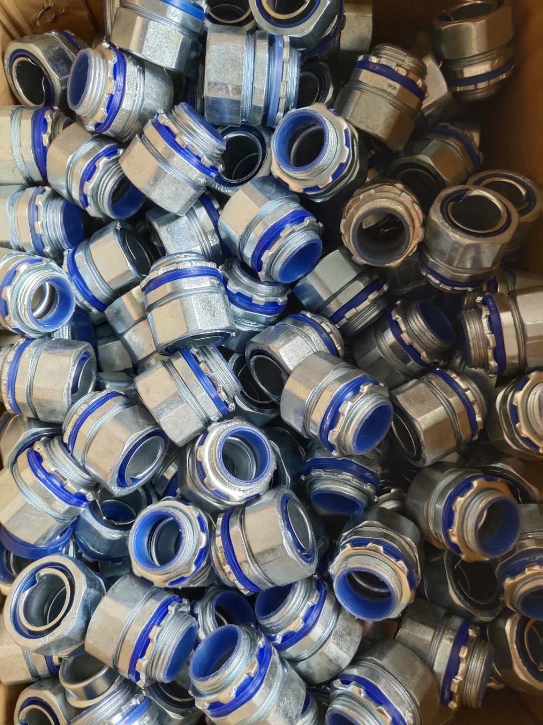 合金软管定做接头