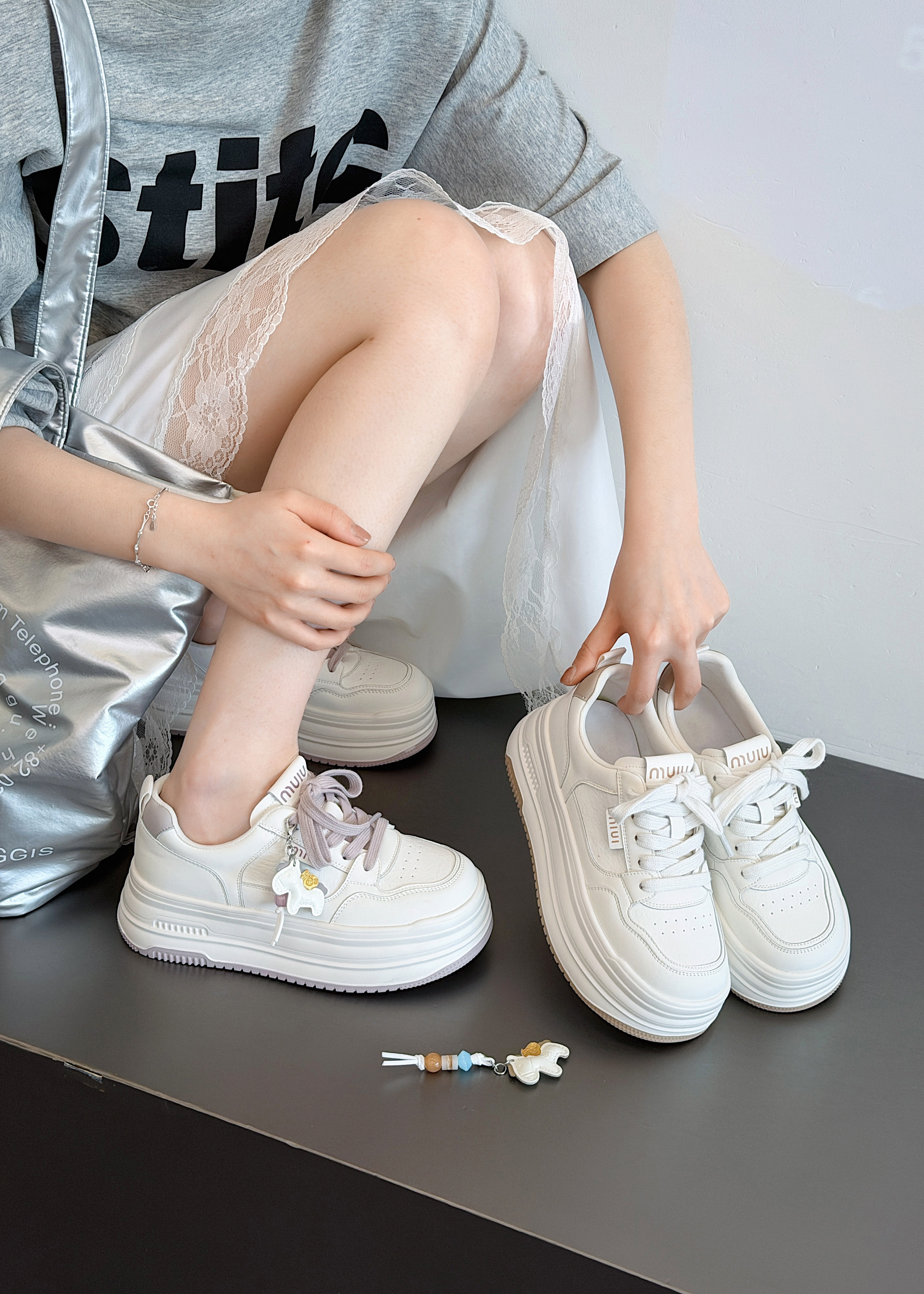 厚底增高小白鞋女2026年春季新款百搭轻便不累脚运动休闲学生板鞋,女鞋,时尚休闲鞋,淘宝优惠券,粉丝福利购,淘宝优惠卷