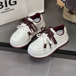 商场同款2025秋冬新款小白鞋百搭鞋子厚底增高女鞋休闲鞋超火板鞋
