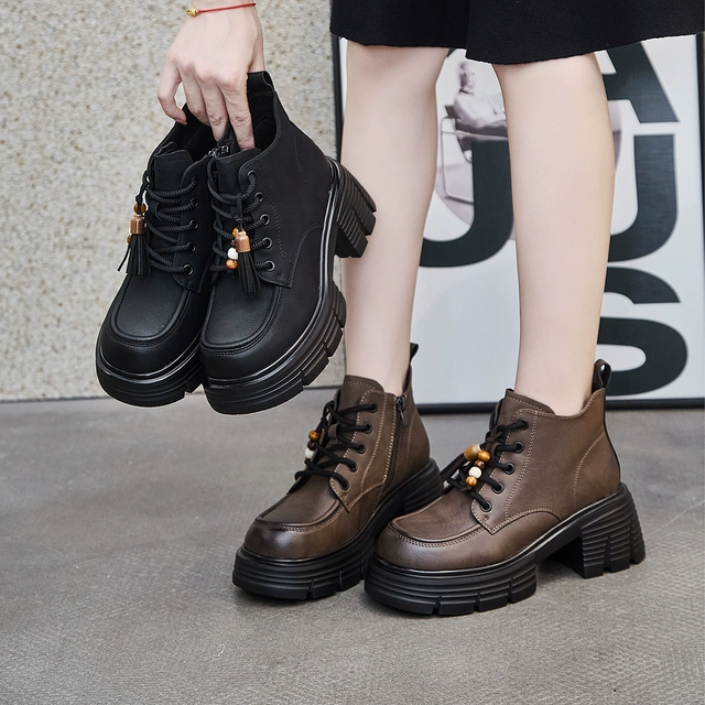 马丁靴女2025冬季新款厚底系带小短靴英伦风机车靴粗跟增高加绒靴