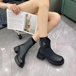 靴子女2024秋冬新款真皮厚底马丁靴女英伦风短筒切尔西烟管瘦瘦靴