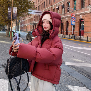 圣诞本命年酒红色羽绒服女短款小个子冬季2024新款加厚面包服外套