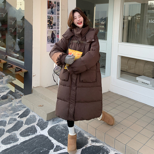 棕色羽绒服女冬季2025新款韩系宽松休闲白鸭绒中长款连帽加厚外套