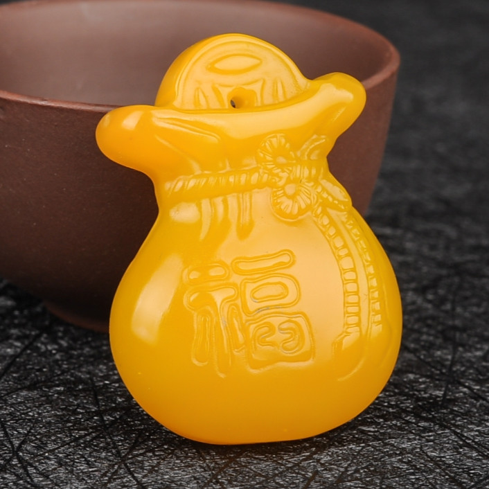 天然新疆和田玉黄玉钱袋福袋挂件吊坠男女款钱袋福袋挂件毛衣链,珠宝/钻石/翡翠,颈饰,淘宝优惠券,粉丝福利购,淘宝优惠卷