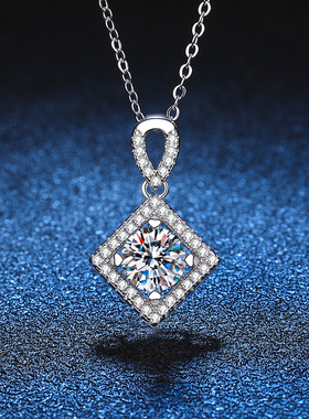 S925银镀18K金PT950铂金镶嵌D色莫桑石吊坠几何方形微镶满钻项链