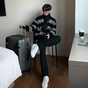 1506/QM010/P55男条纹痞帅韩系设计感小众大朗针织衫卫衣外套2图片