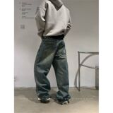 蓝色