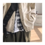 米白色