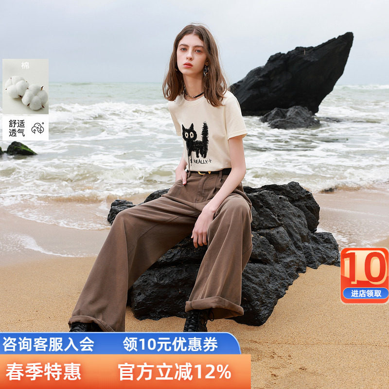三彩ibudu2025夏季新款绣花印花小猫T恤正肩短袖圆领套头衫女