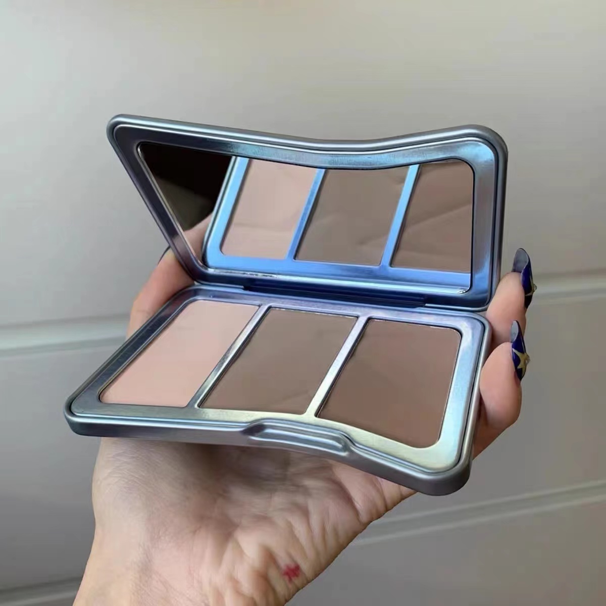 【新品】kaleidos万花镜修容盘交响三色修容高光一体盘提亮万华镜