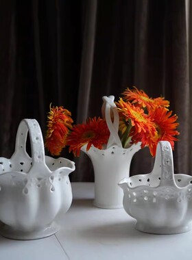 欧洲订单纯白色镂空陶瓷田园复古风装饰花瓶花篮装饰摆件收纳篮子