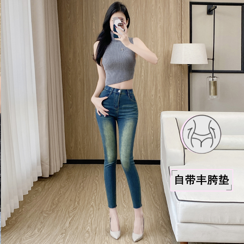 丰胯韩漫细腰显瘦弹力紧身牛仔裤