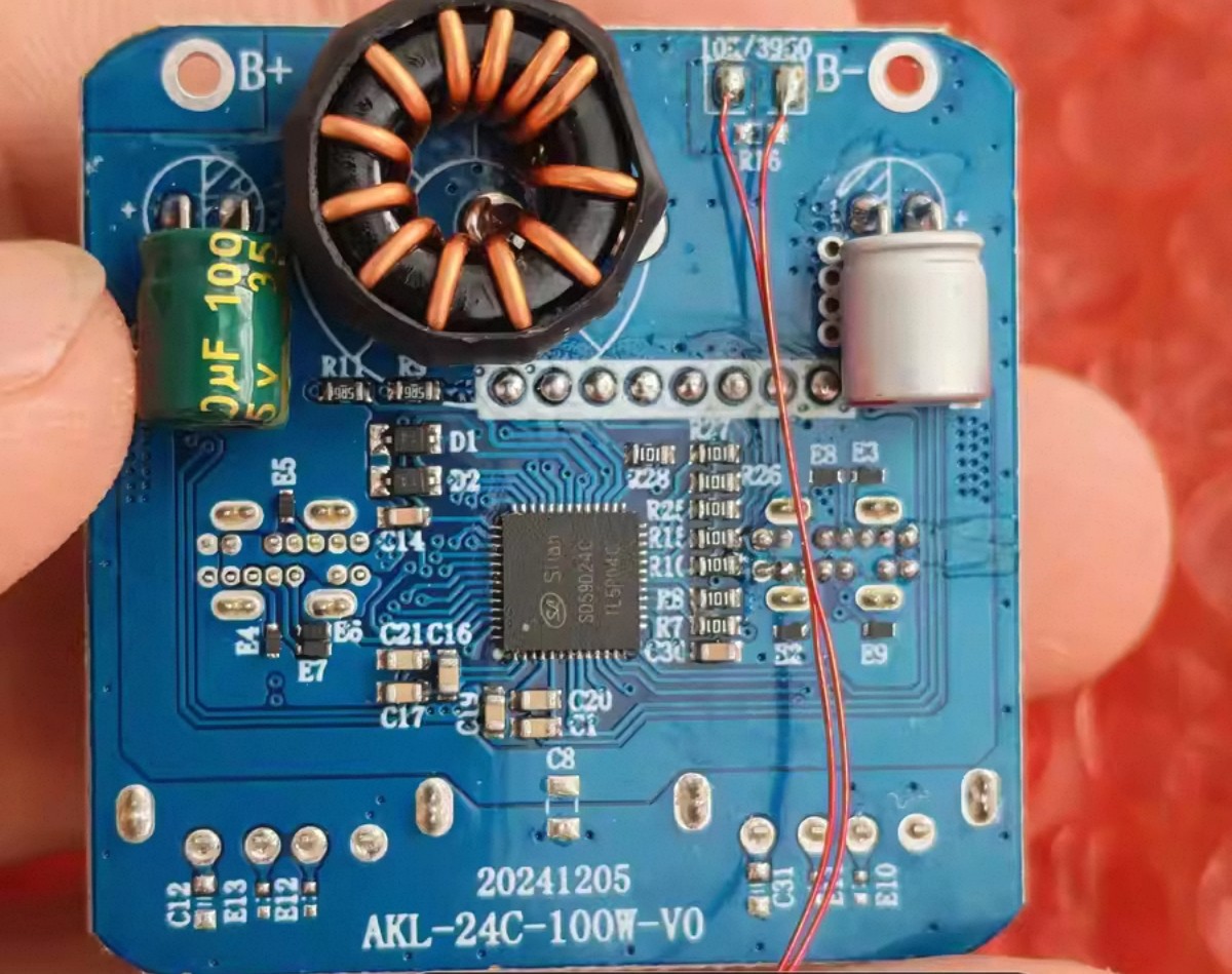 士兰微SD59D24C SD59D24A多口100w快充协议芯片,电子元器件市场,触摸屏/触控屏,淘宝优惠券,粉丝福利购,淘宝优惠卷