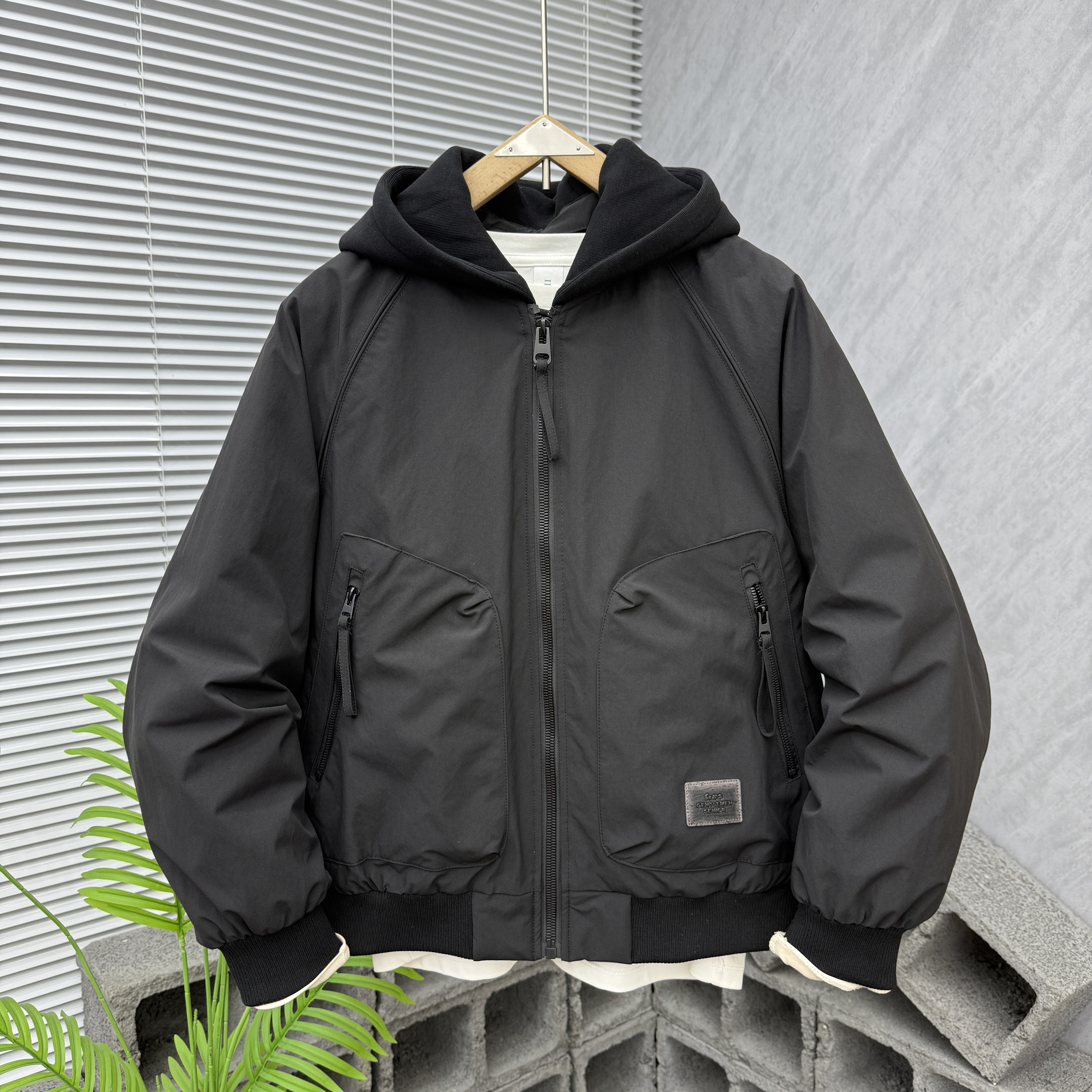 冬季新款可拆卸帽羽绒服男潮牌宽松百搭加厚鸭绒外套抗寒夹克上衣