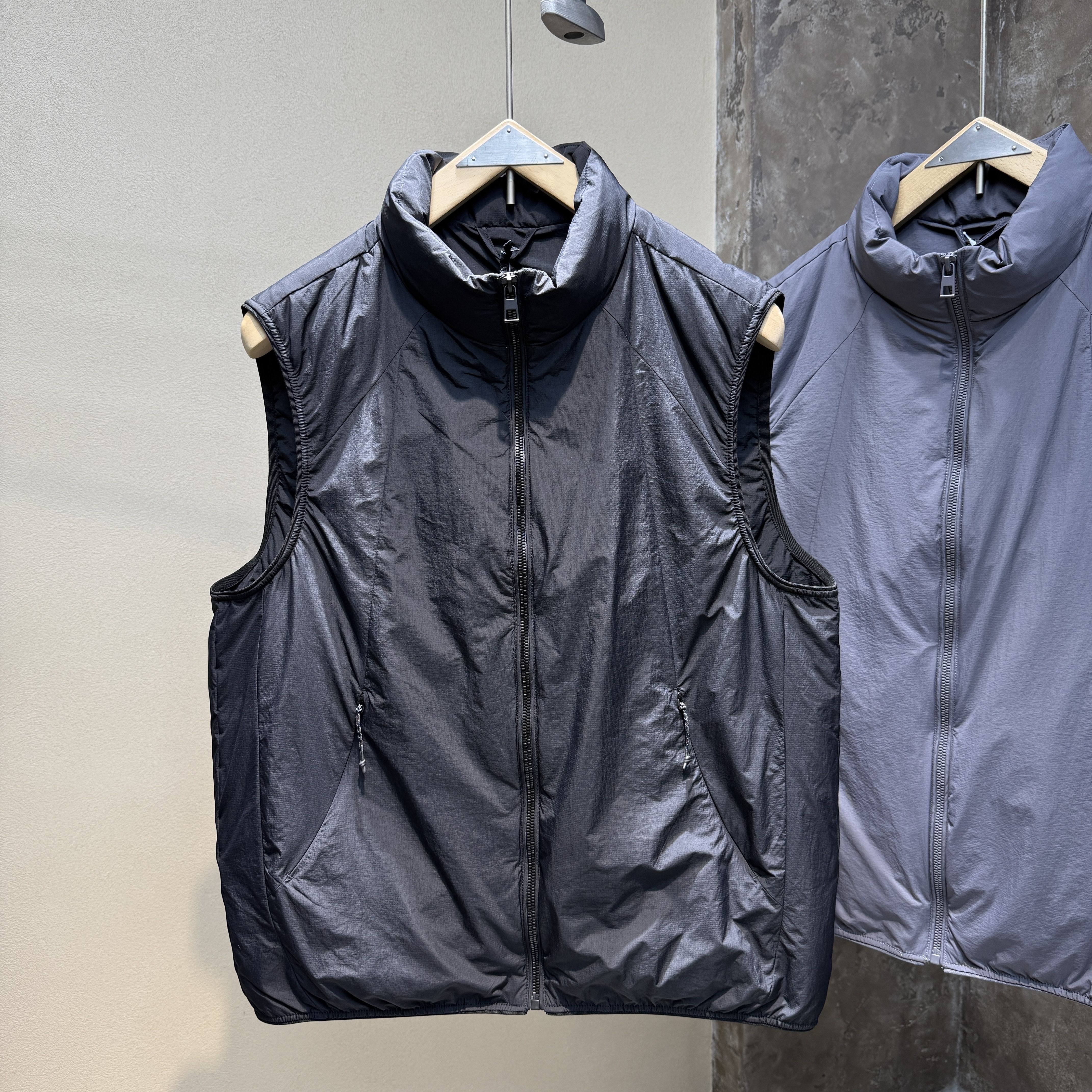 冬季新款工装立领90鸭绒羽绒马甲男款加厚无袖坎肩羽绒服外套上衣