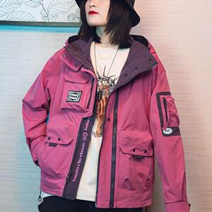 潮牌双拉链口袋工装冲锋衣男女2024秋装宽松大码连帽外套情侣登山