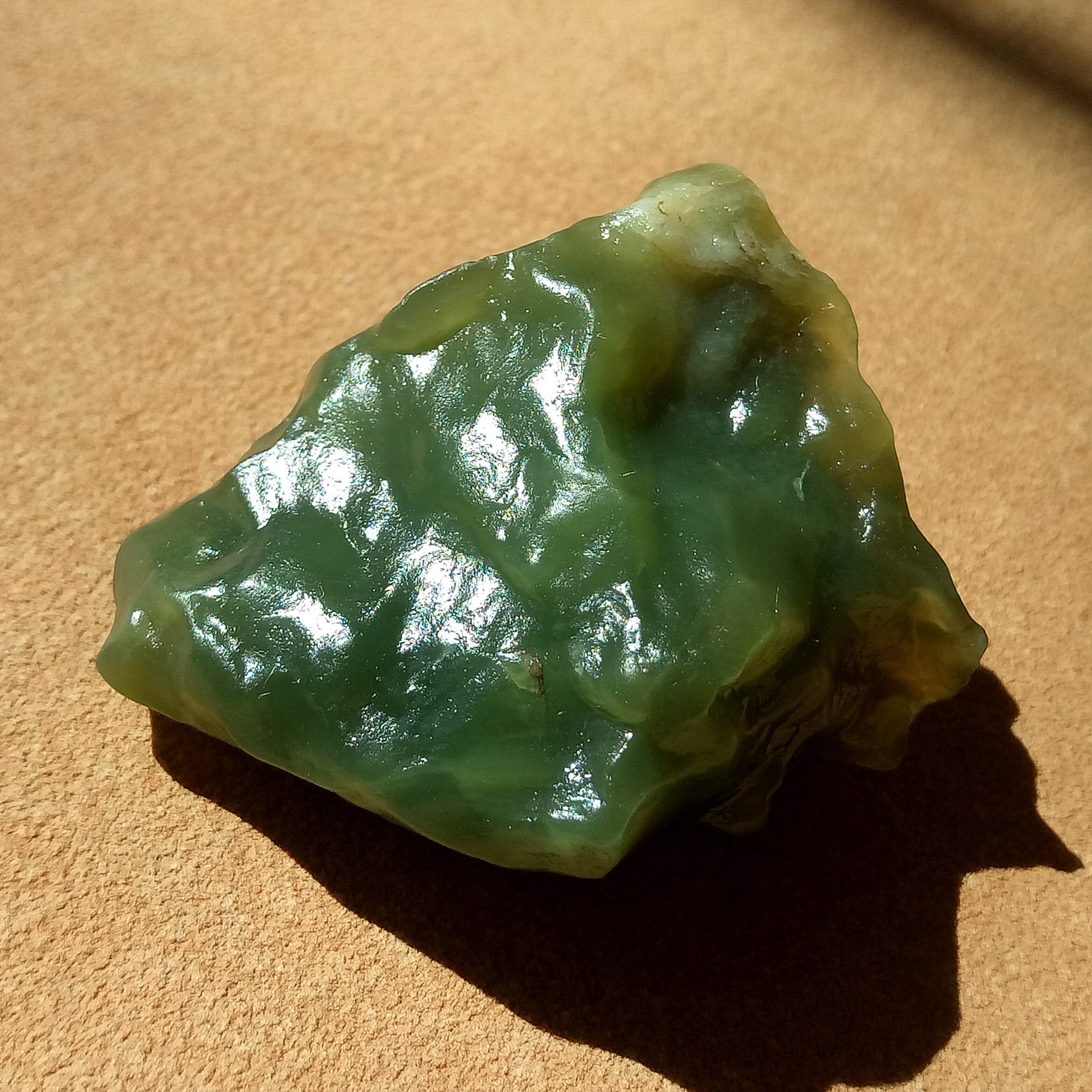 【风雅玉轩】新疆和田玉若羌青黄口戈壁料原石绸缎皮干净肉细吊坠