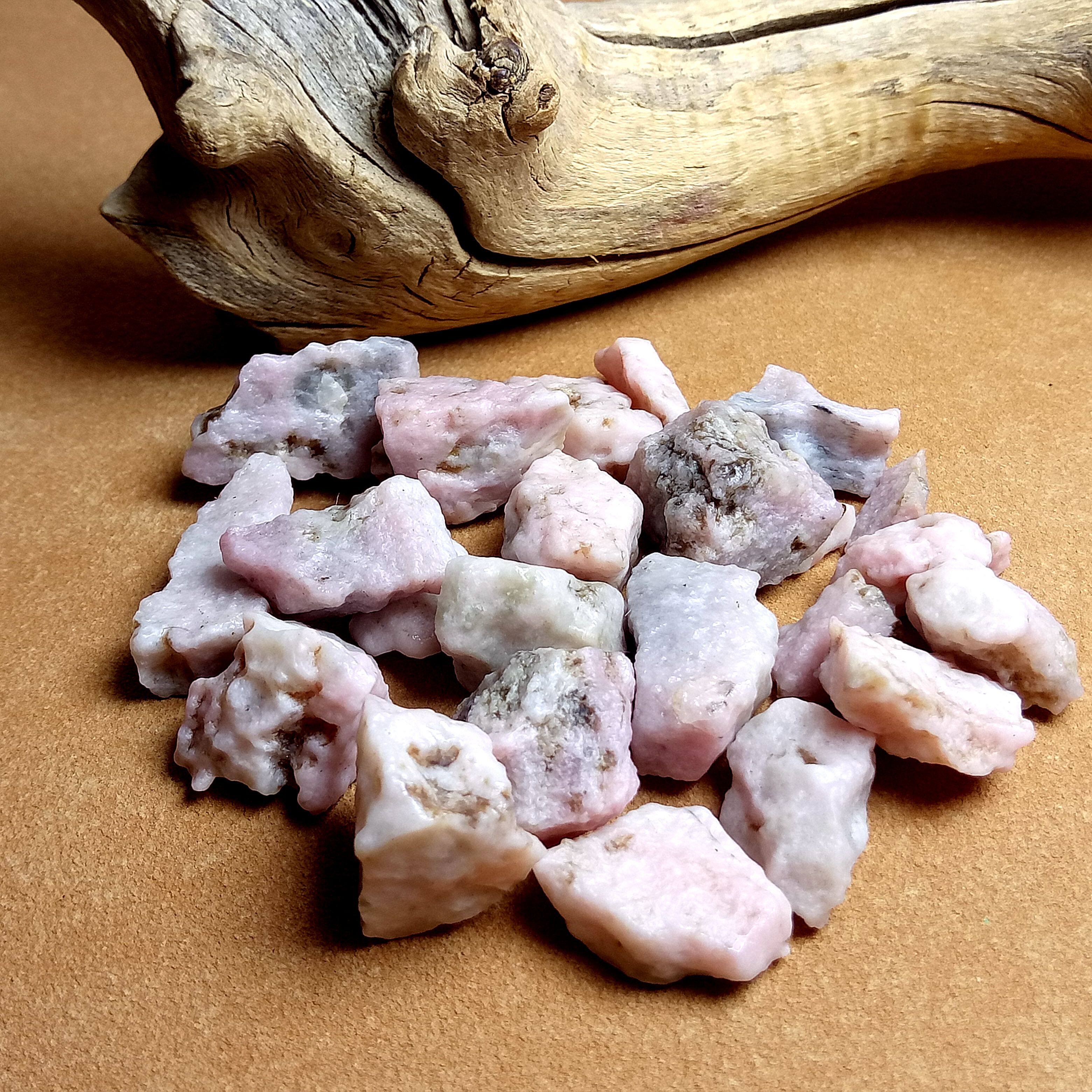 新疆和田戈壁料原石粉色桃花玉无修粉玉风化好吊坠精品小提溜