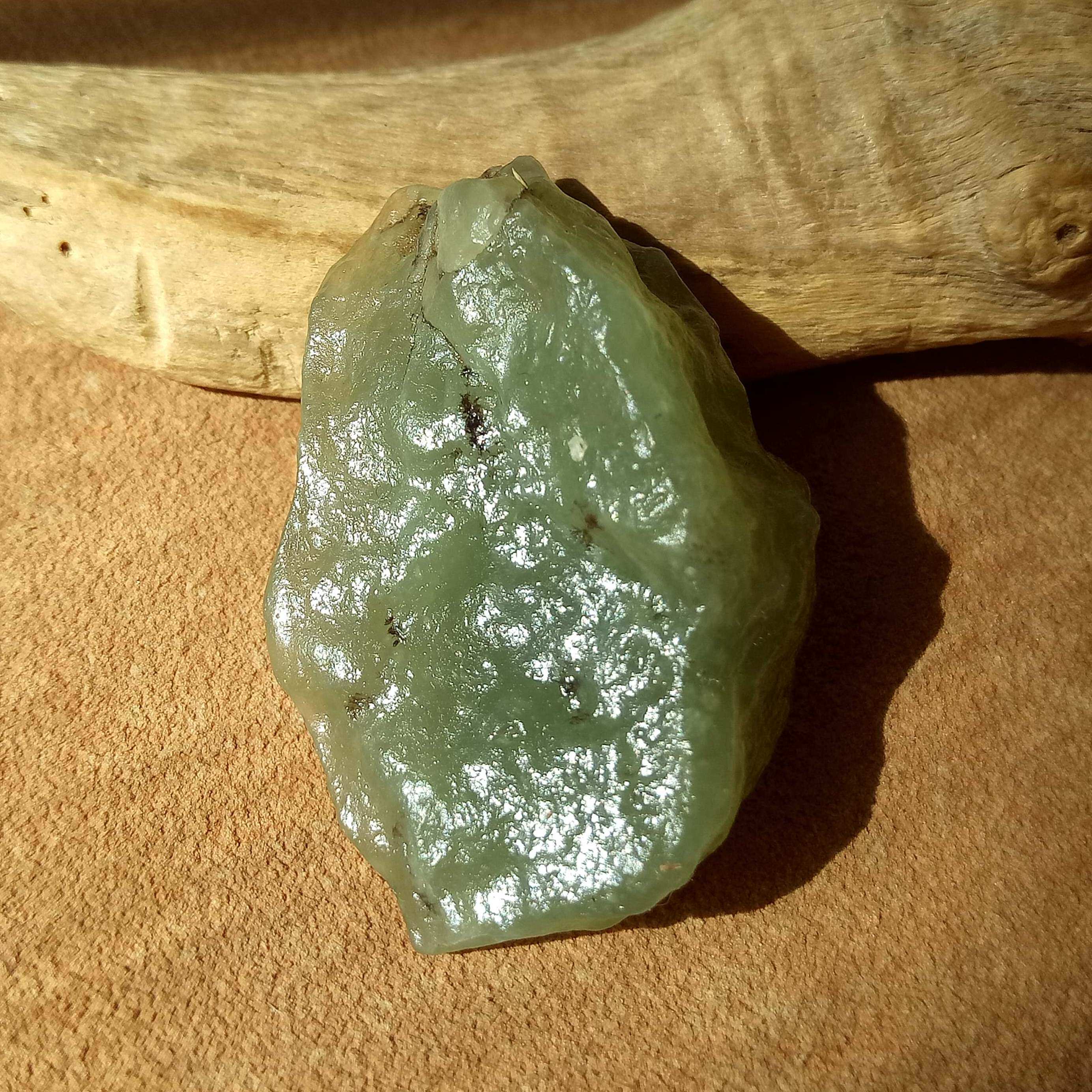 若羌天然戈壁料原石 青黄口秋梨皮 老气沧桑吊坠挂件