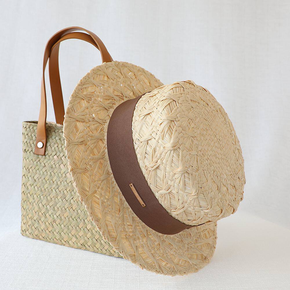 海边出游度假帽子男女拉菲草帽子透气遮阳春夏韩版简约平顶礼帽