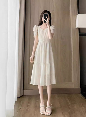 小个子法式白色雪纺连衣裙女夏季2026新款气质收腰遮肚子a字裙子