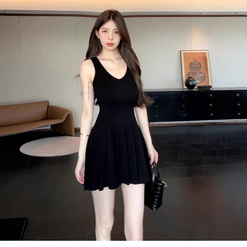 夏季新款法式吊带背心裙基础款打底连衣裙子辣妹气质收腰短裙