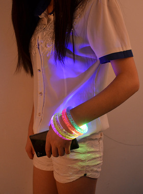 led亚克力七彩变色发光手镯