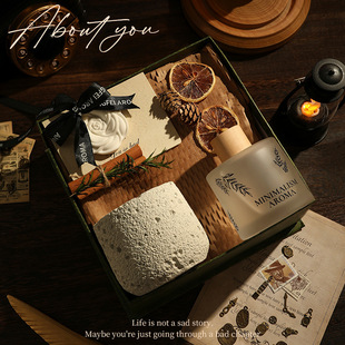 雅风结婚中秋礼盒香薰蜡烛礼盒高级氛围感七夕套装室内持久伴手礼