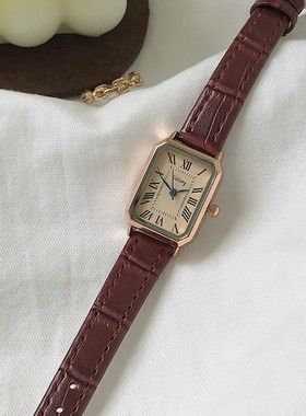 方形手表女ins风学生简约气质复古时尚经典小众设计罗马刻度女表