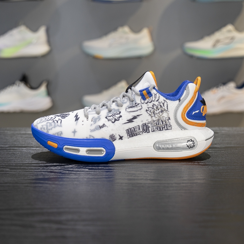 李宁男子减震回弹低帮篮球鞋