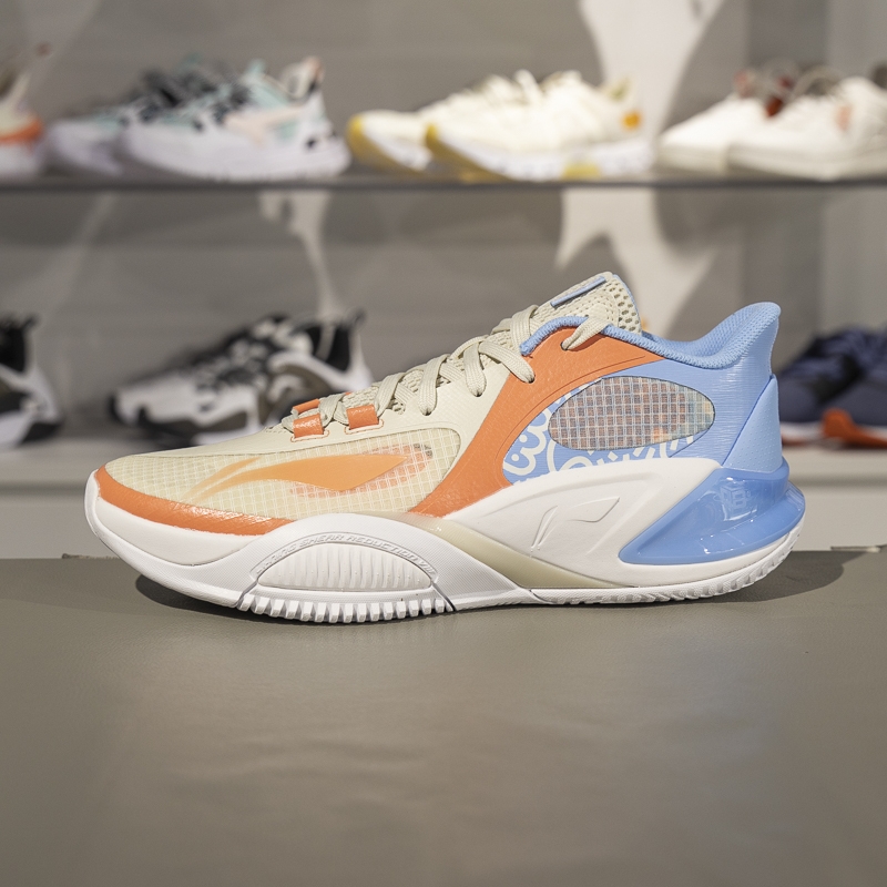 李宁男子减震回弹篮球鞋