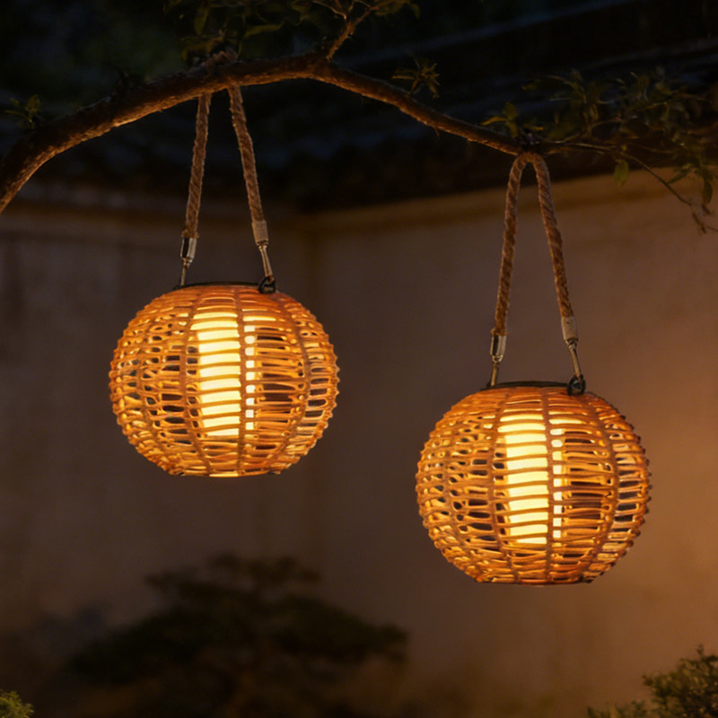 2026新款太阳能灯笼中式庭院挂树灯吊灯阳台氛围装饰手提藤编户外