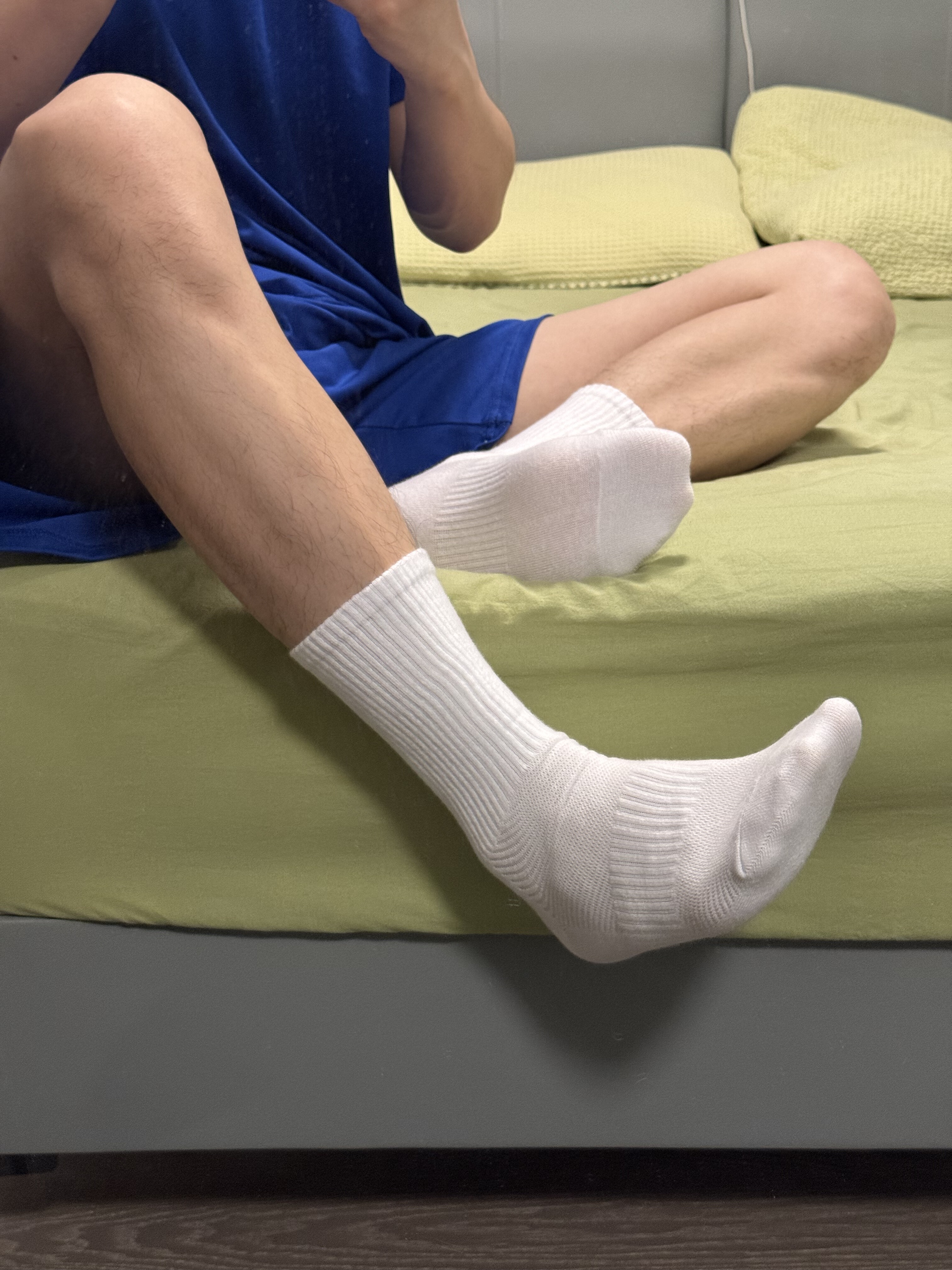 男士中筒袜纯棉运动透气吸汗呼吸网眼纯白中筒舒适百搭白袜kocean