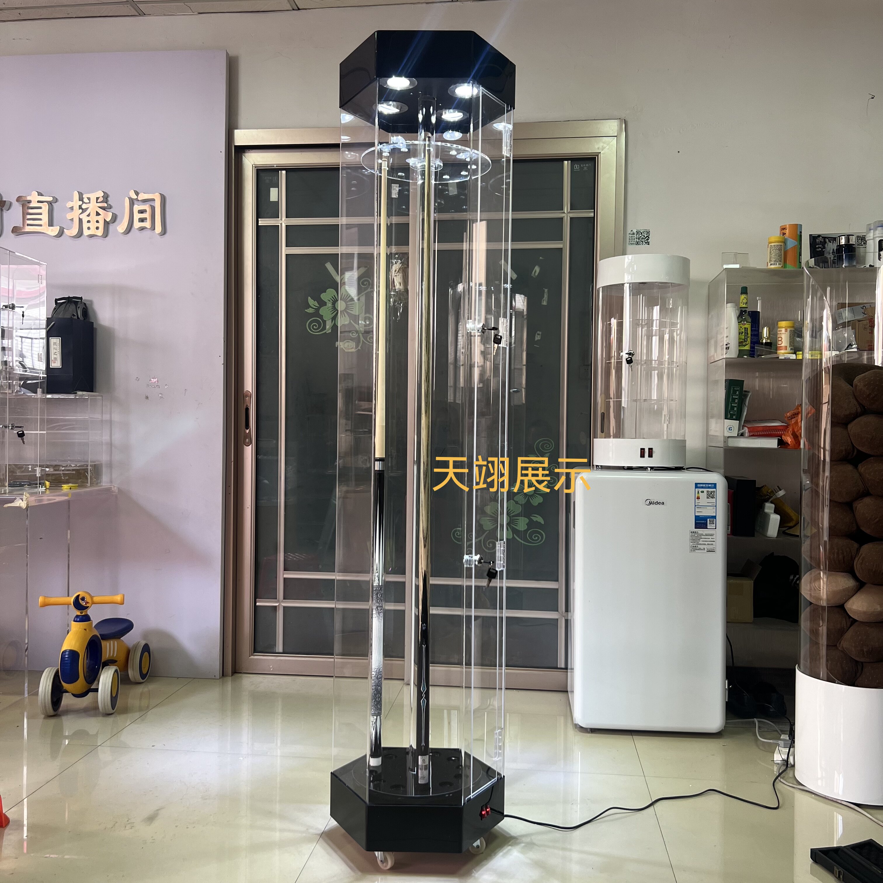 台球杆展示架落地式长杆透明亚克力旋转展示架桌球会员杆柜专用架