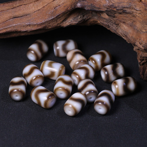 圣饰奇缘天然玛瑙虎牙天珠