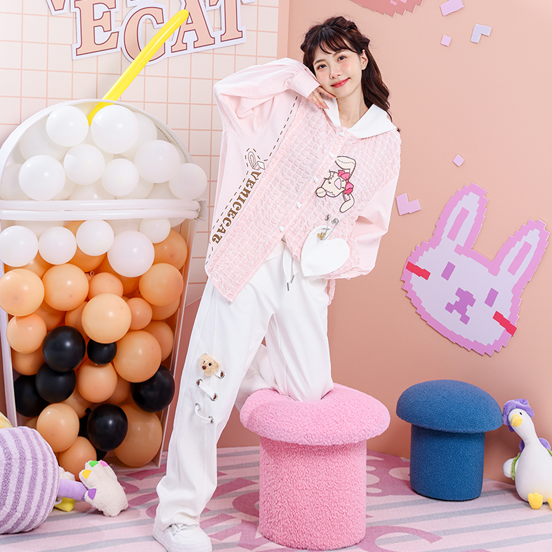 宽松甜美长袖粉色格子衬衫