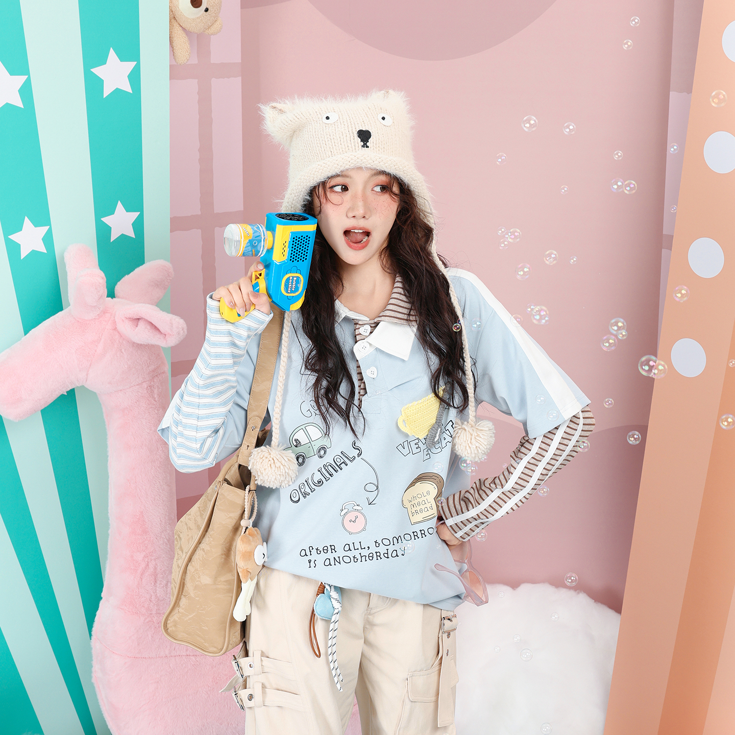 蓝色长袖假两件拼接翻领长袖T恤