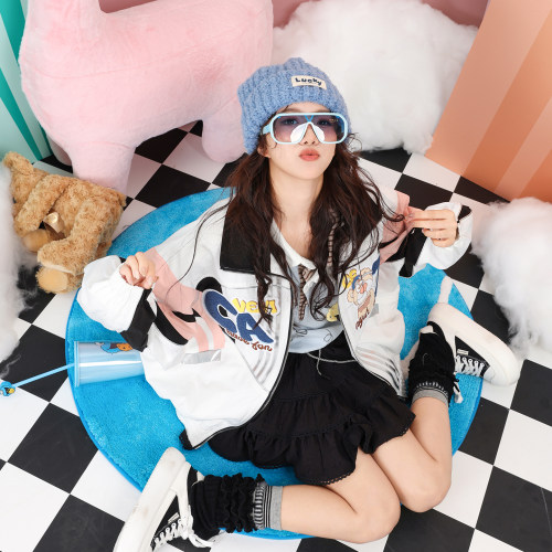 宽松蝙蝠袖长款运动外套冲锋服