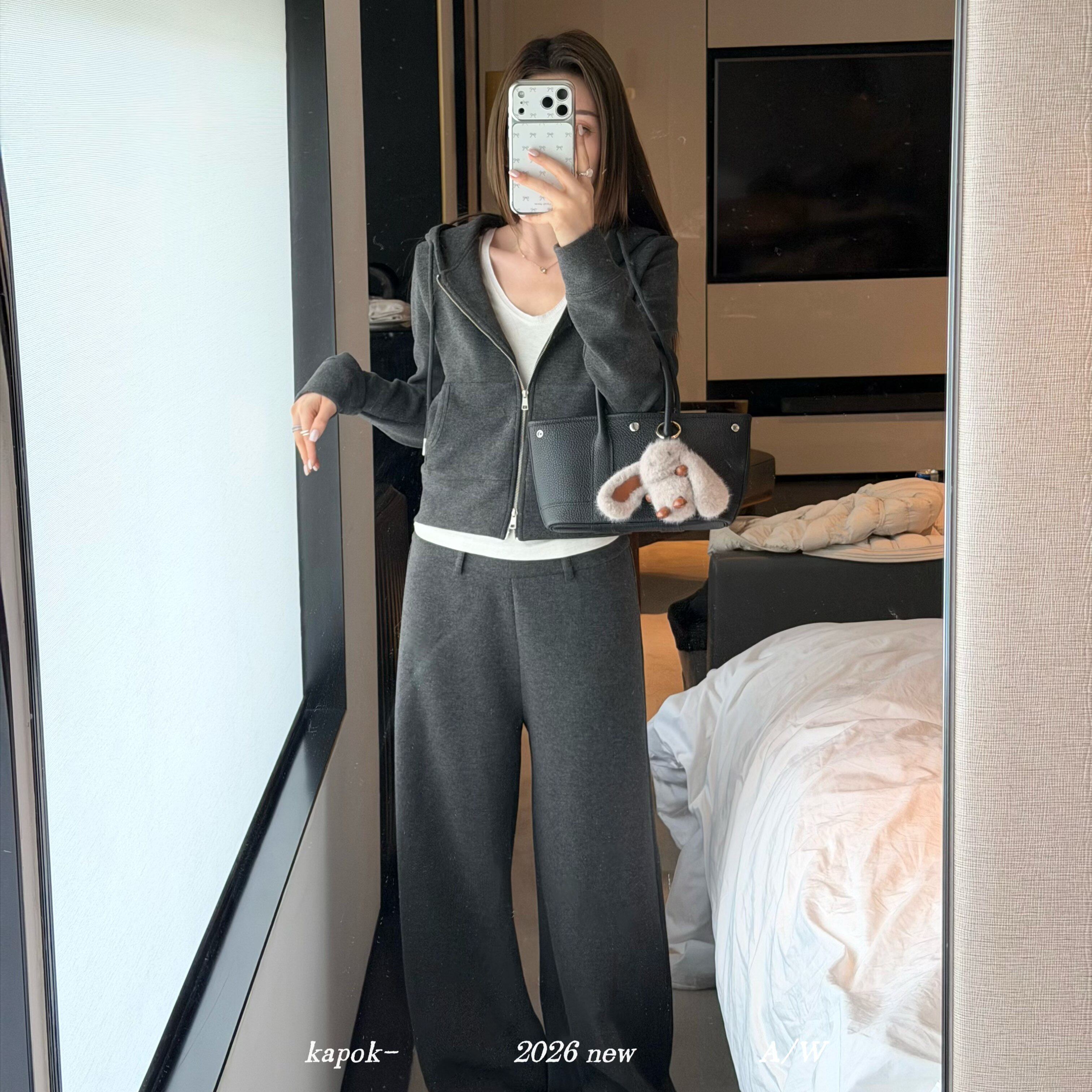 kapok秋冬设计感连帽拉链卫衣短外套+百搭阔腿休闲裤套装26971