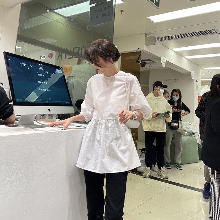 widelia十三行春季韩版圆领设计感后边系扣衬衫女白色衬衣7366