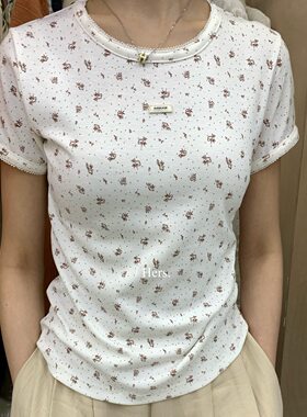 hers 一勺甜春季韩系精致小标花朵T恤女修身显瘦短袖上衣80308