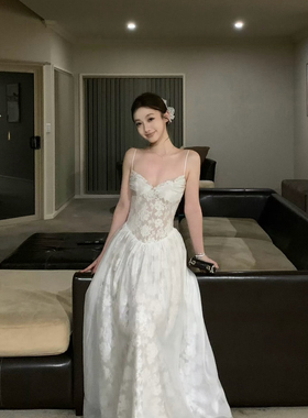 SAVAGE-小女人度假风蕾丝提花收腰显瘦A字长款吊带连衣裙女