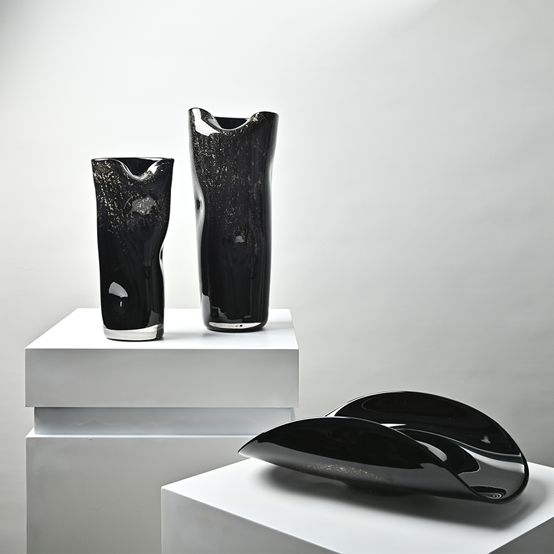 轻奢风凹面大口黑金玻璃花瓶样板间高档质感台面琉璃花器装饰果盘
