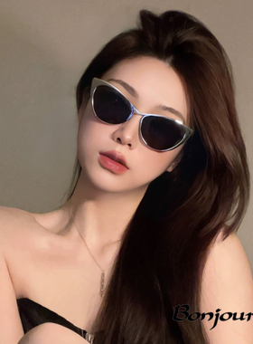 复古金属猫眼墨镜女新款方圆脸显瘦网红眼镜高级感防紫外线太阳镜