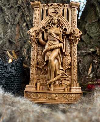 进口手工雕刻手工实木Lilith莉莉丝雕像 暗黑女神摆件