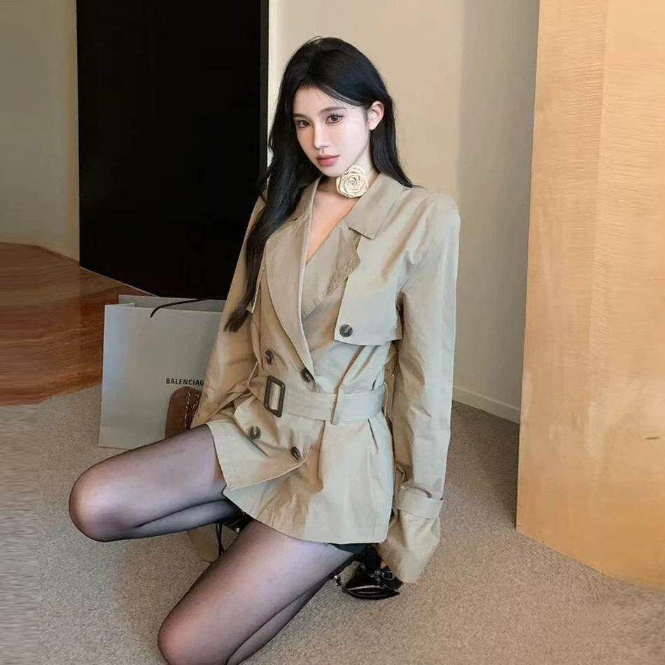 卡其色风衣外套女2026秋季新款高端短款小个子收腰显瘦英伦风大衣