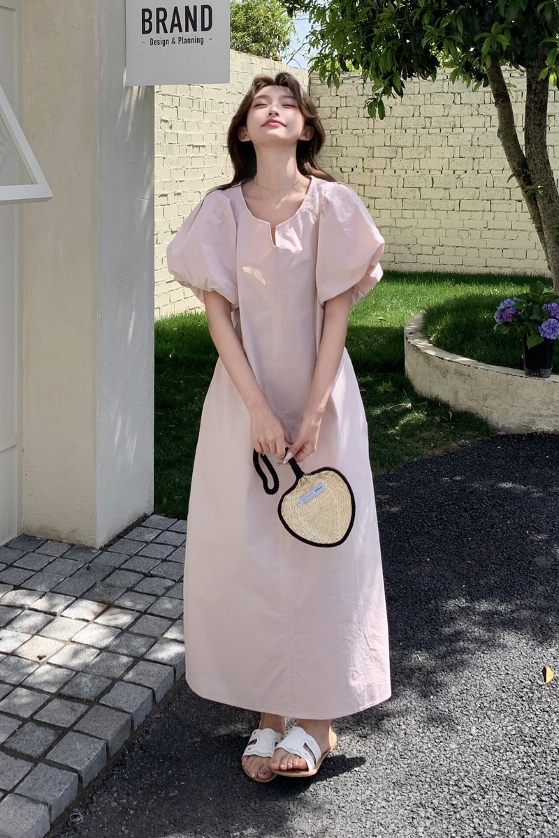 粉色法式浪漫泡泡袖连衣裙女2025夏季新款气质甜美温柔风A字长裙,女装连衣裙,茜茜公主