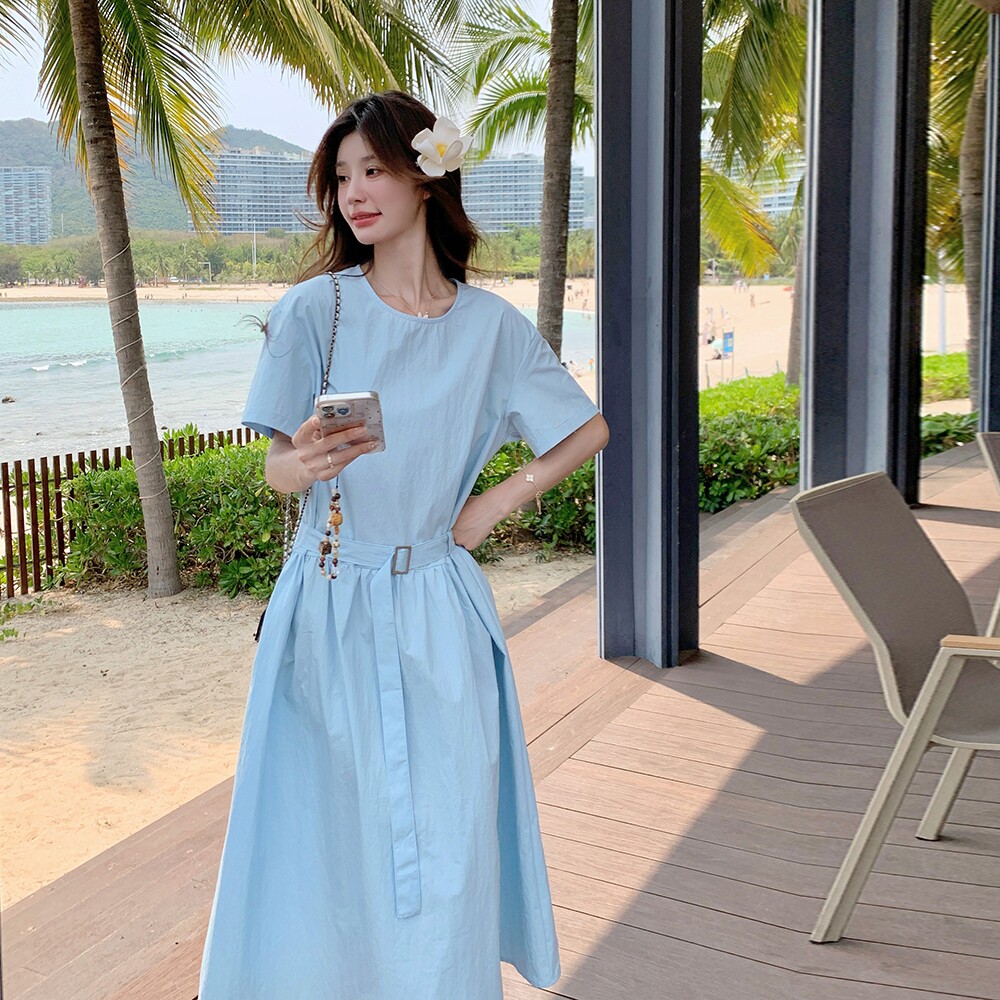 蓝色简单大方的连衣裙女夏2025新款超火减龄收腰显瘦高级感长裙子,女装连衣裙,茜茜公主